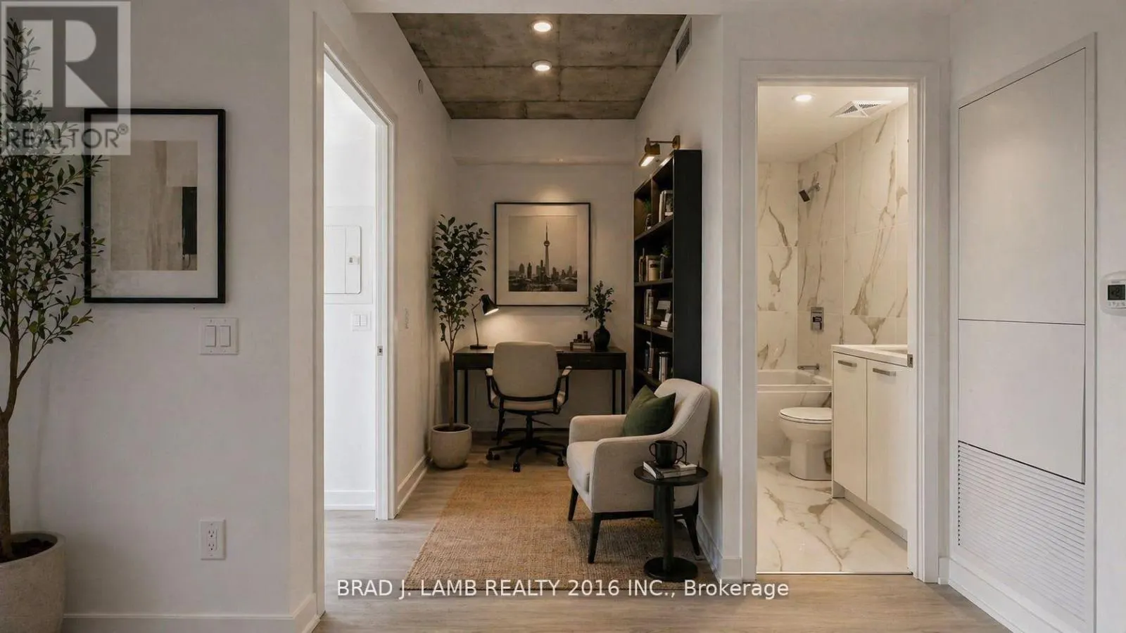 1307 - 284 KING STREET E
