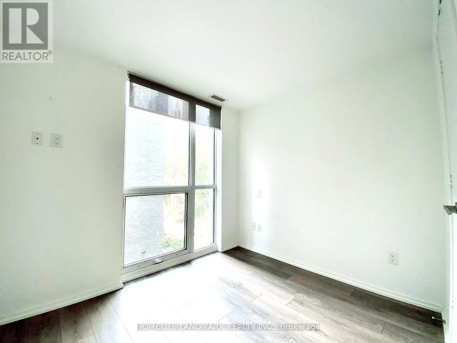 306 - 45 CHARLES STREET E