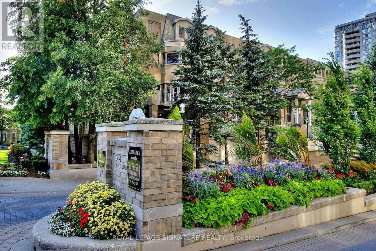 2301 - 5418 YONGE STREET