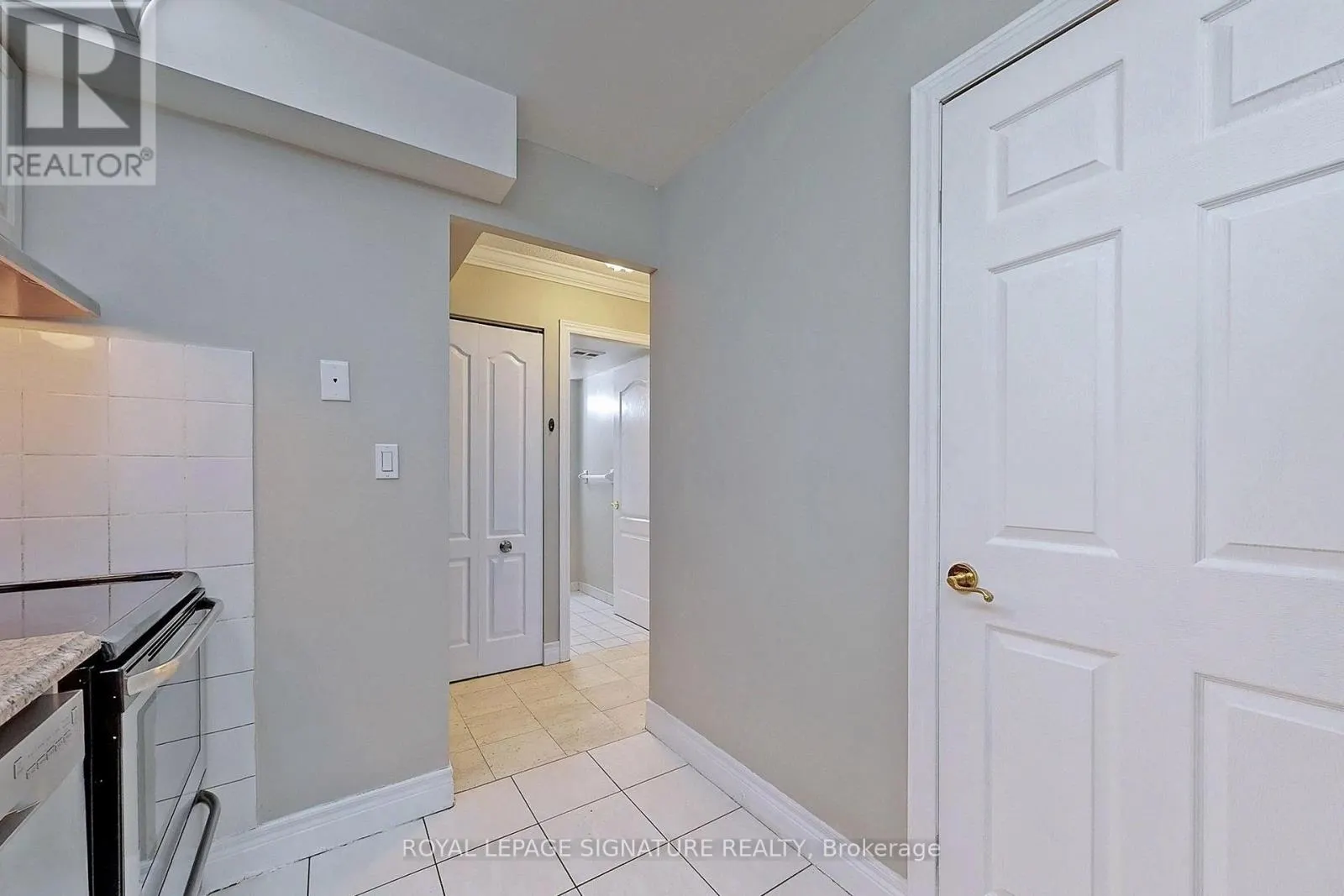 2301 - 5418 YONGE STREET