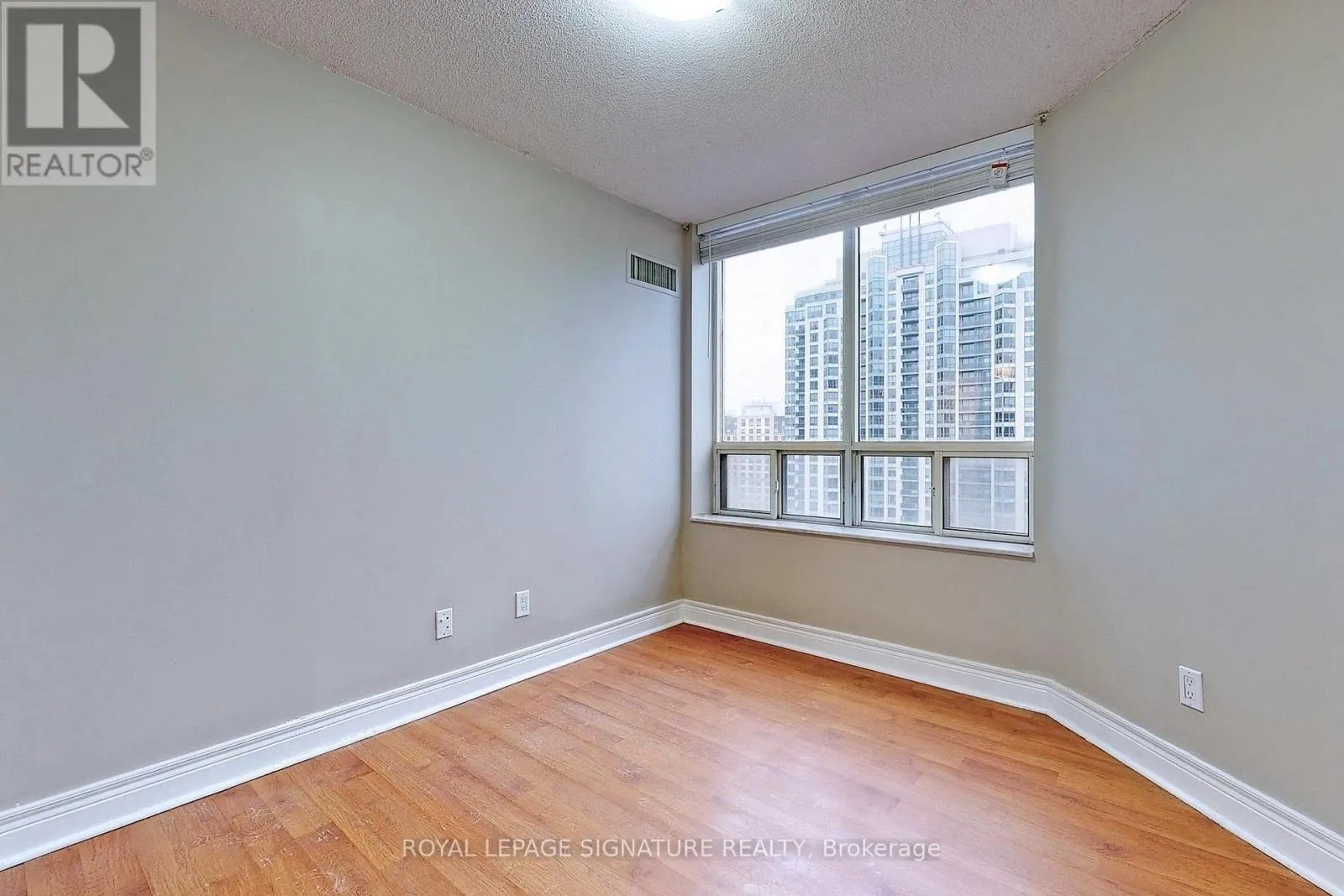 2301 - 5418 YONGE STREET