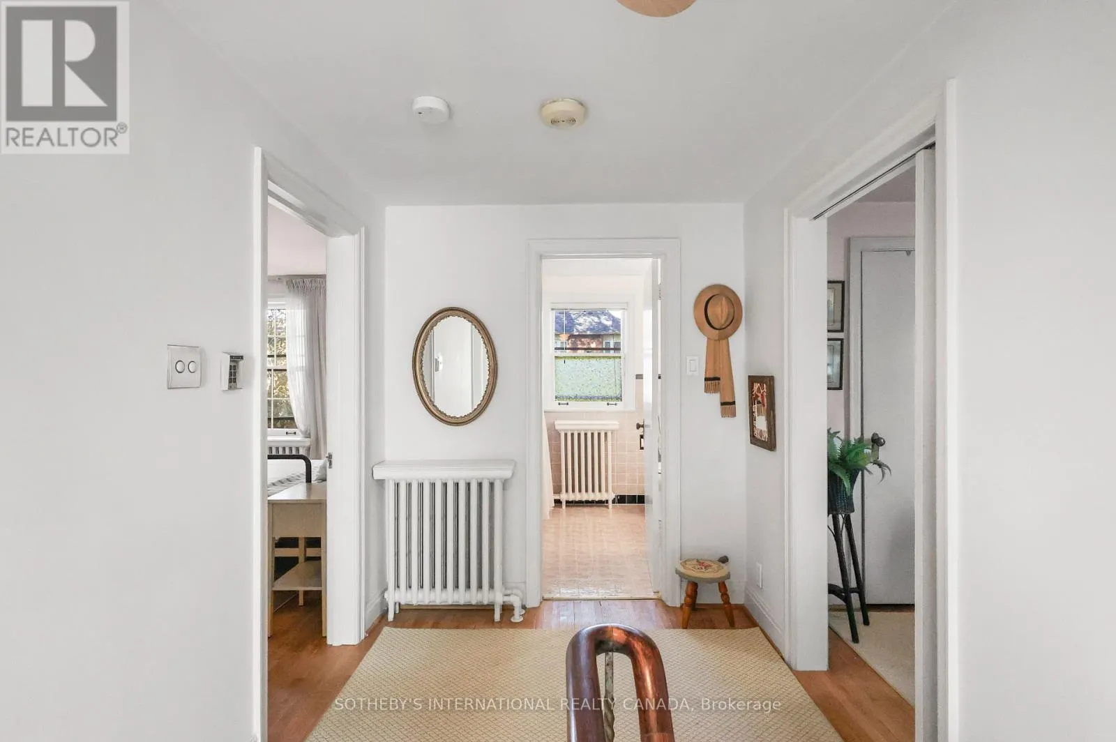40 TEDDINGTON PK AVENUE