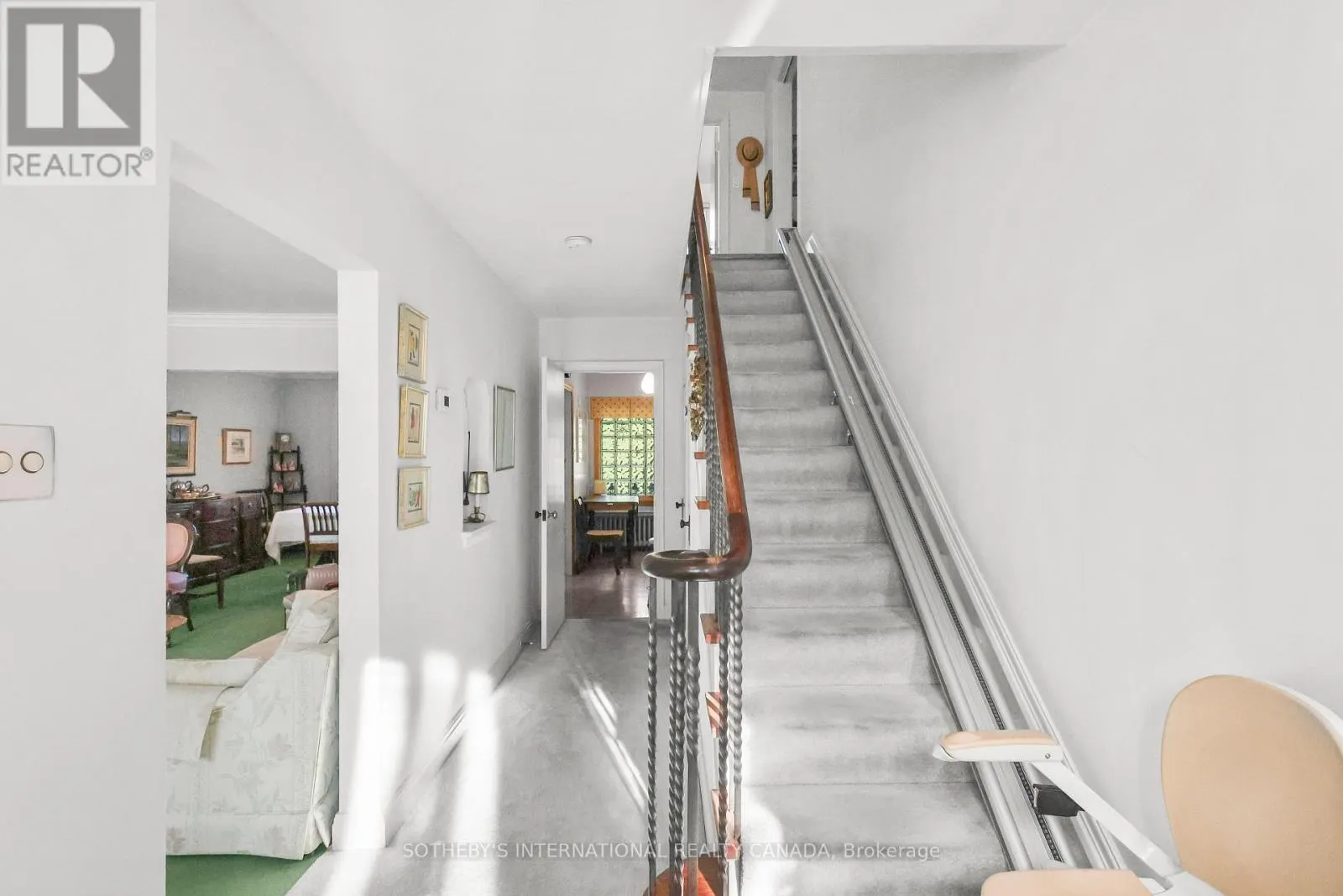 40 TEDDINGTON PK AVENUE