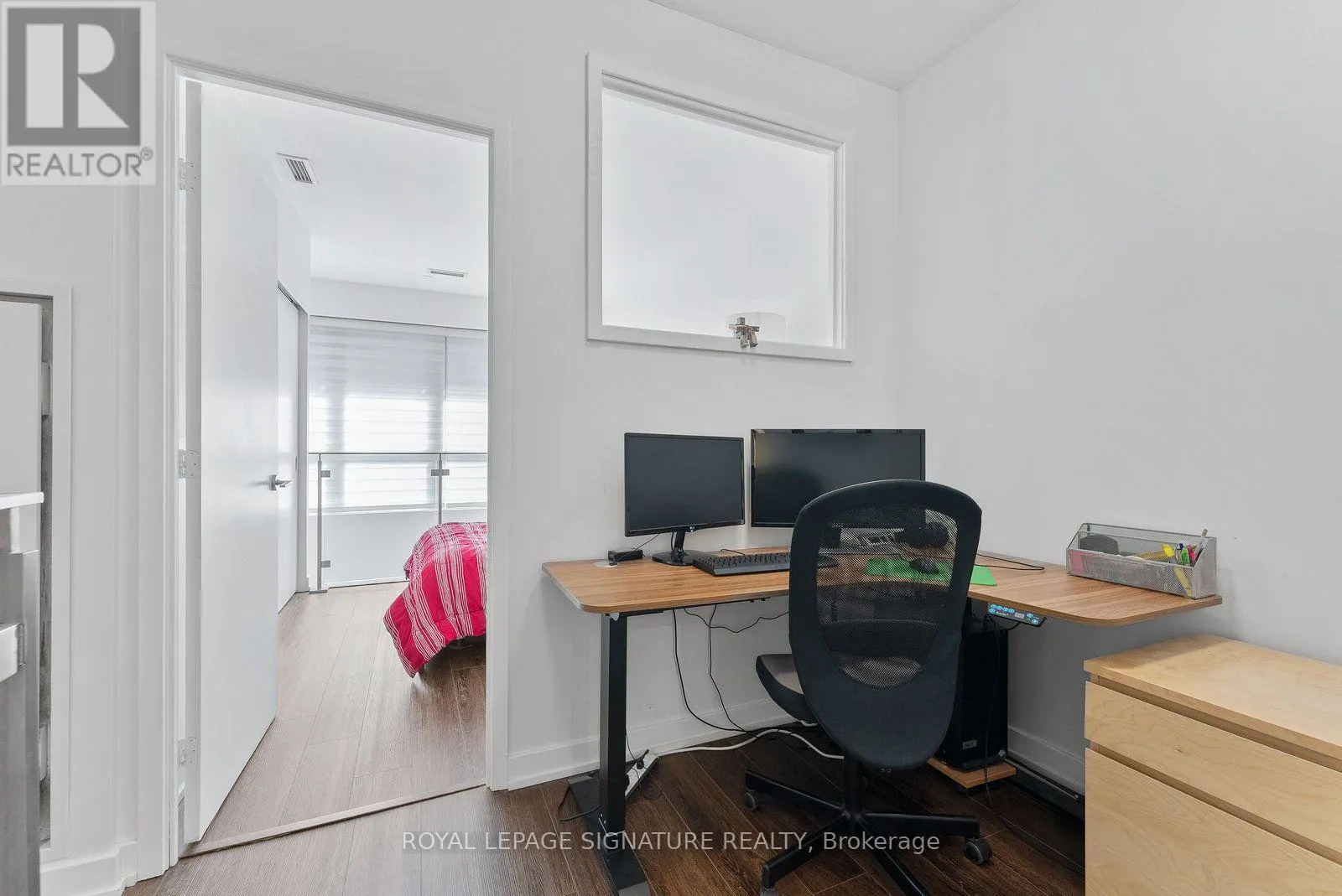 333 - 1030 KING STREET W
