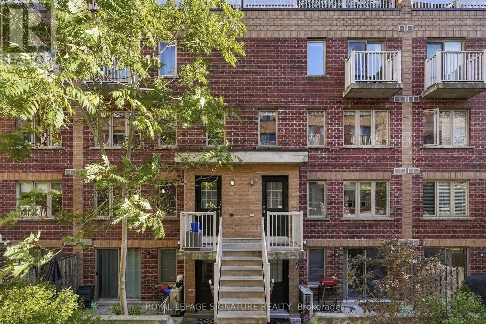 225 - 11 RUTTAN STREET
