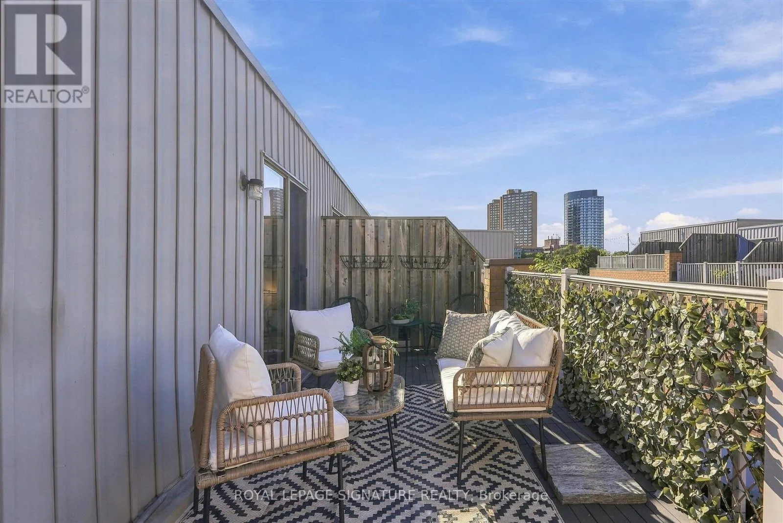 225 - 11 RUTTAN STREET