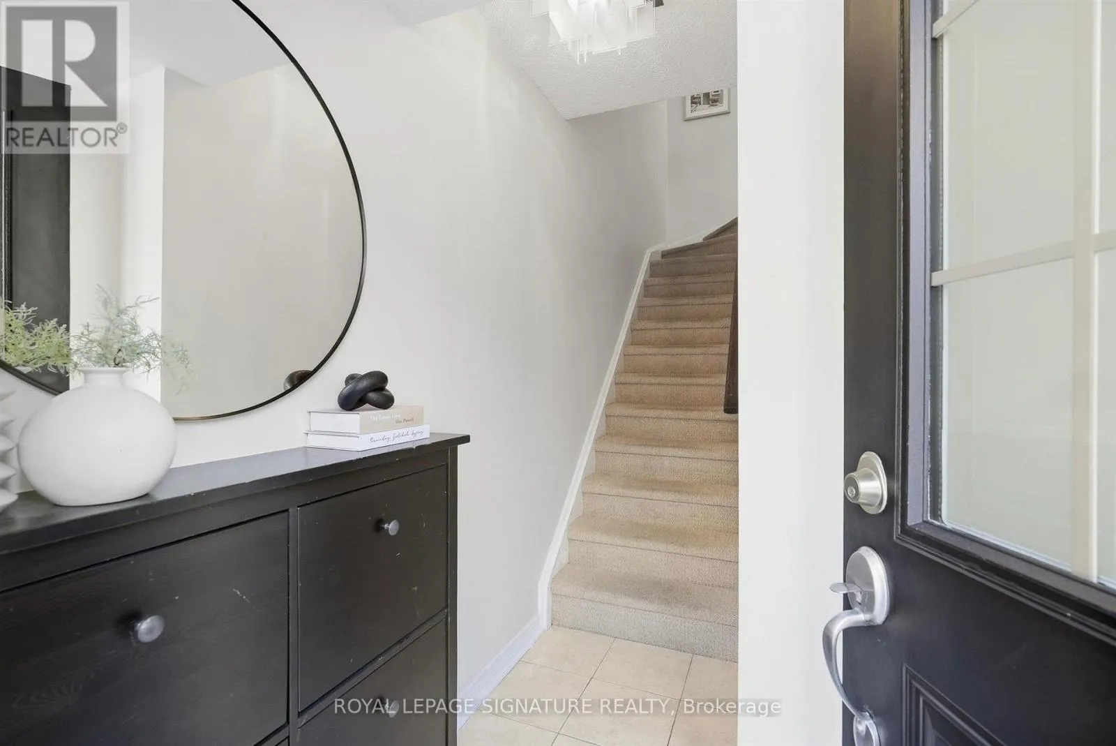 225 - 11 RUTTAN STREET