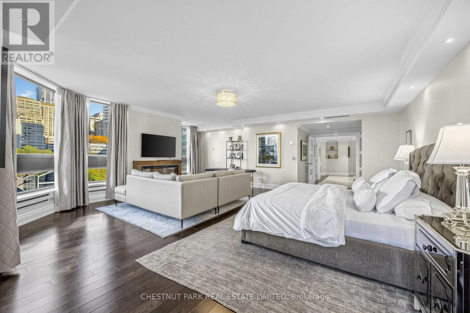 903 - 55 PRINCE ARTHUR AVENUE
