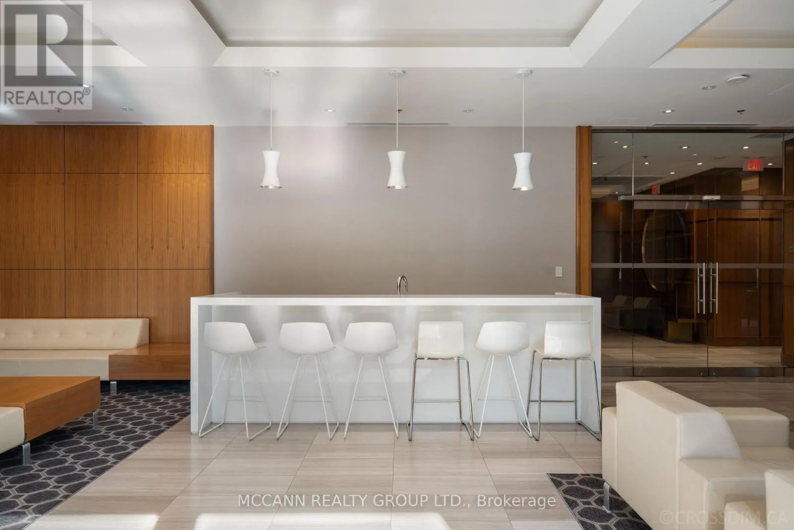 1602 - 111 ST CLAIR AVENUE W