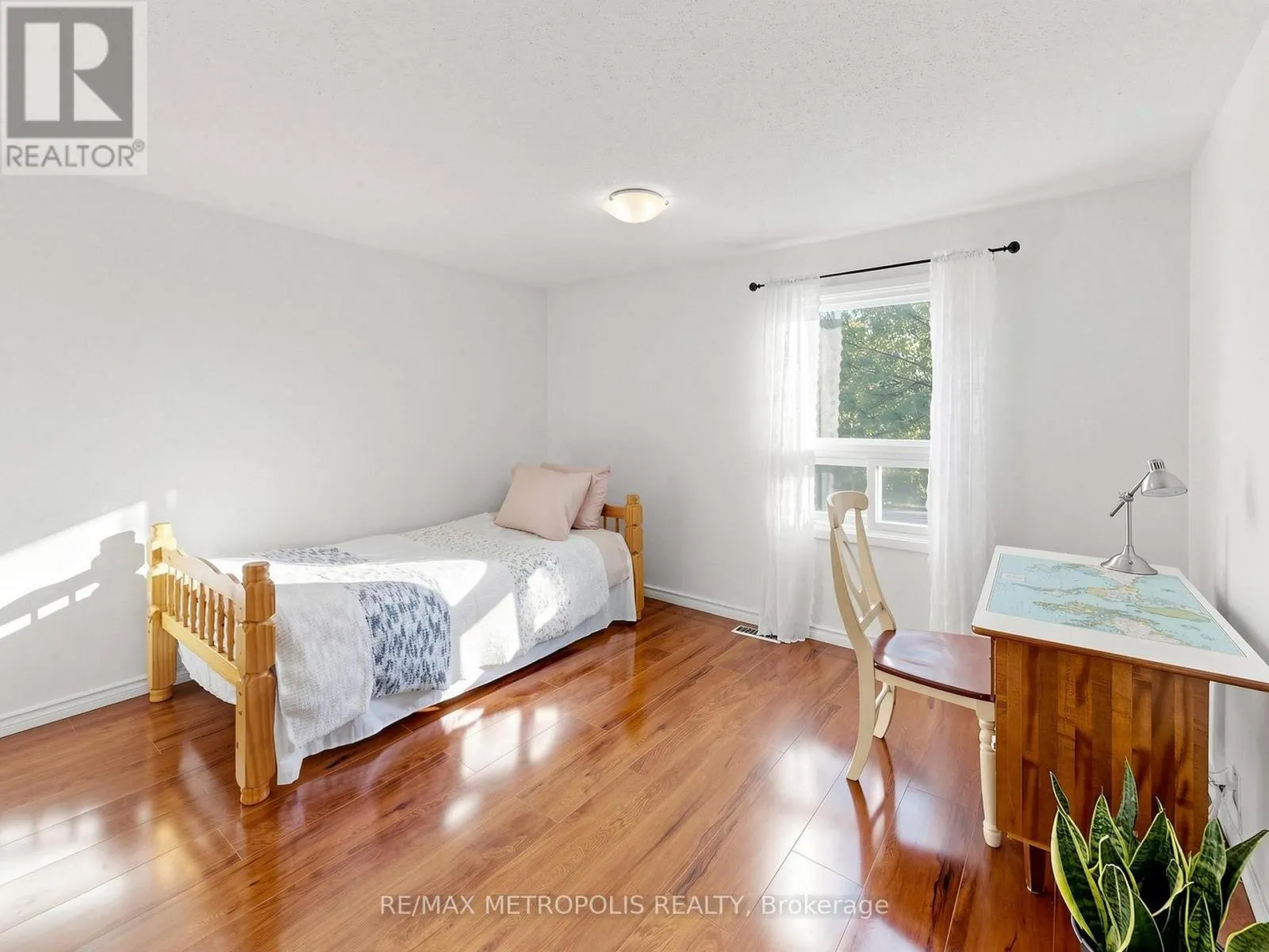37 LEVITT COURT