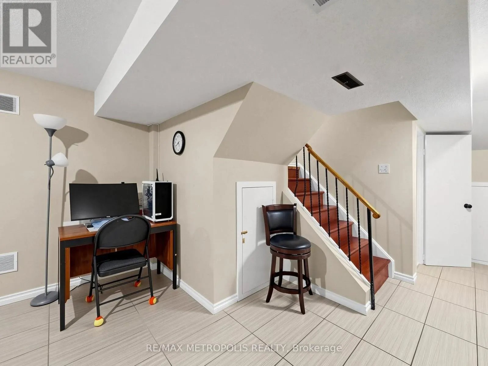 37 LEVITT COURT