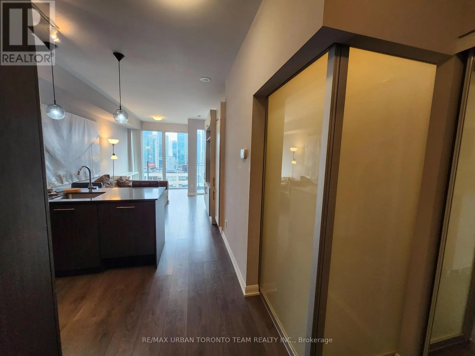 1505 - 435 RICHMOND STREET W