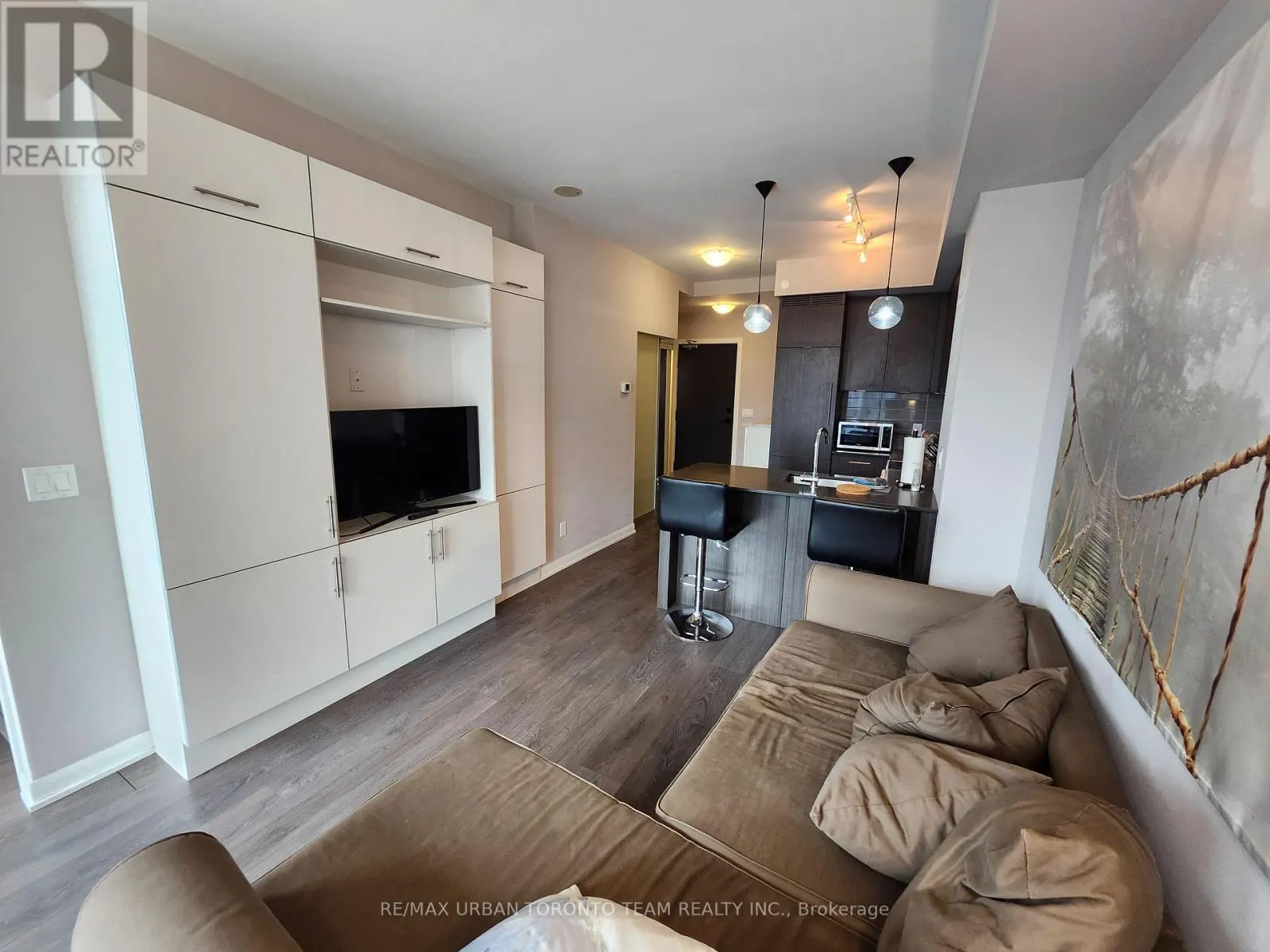 1505 - 435 RICHMOND STREET W