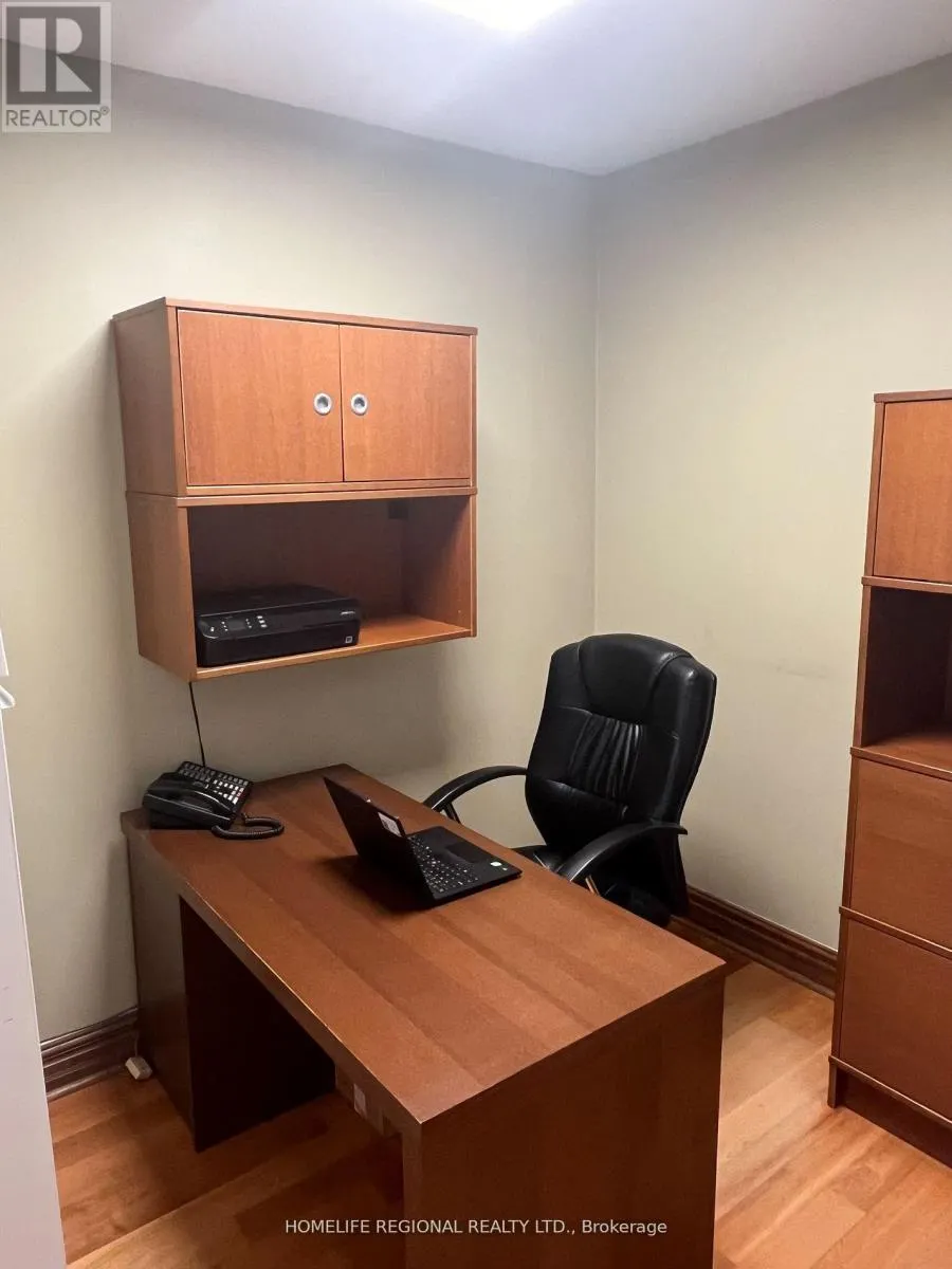 OFFICE NO. 9 - 823 COLLEGE STREET