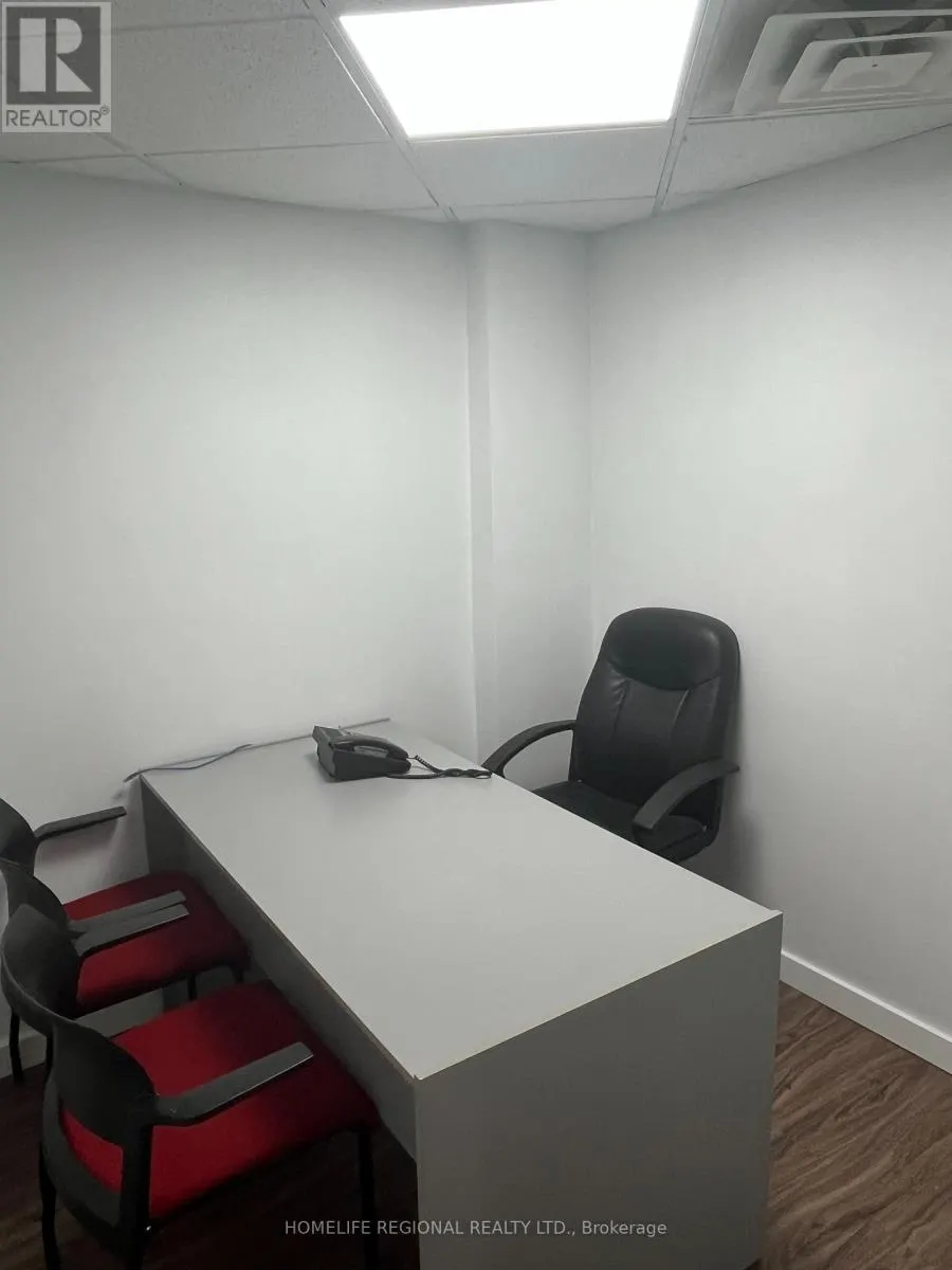 OFFICE NO. 7 - 823 COLLEGE STREET