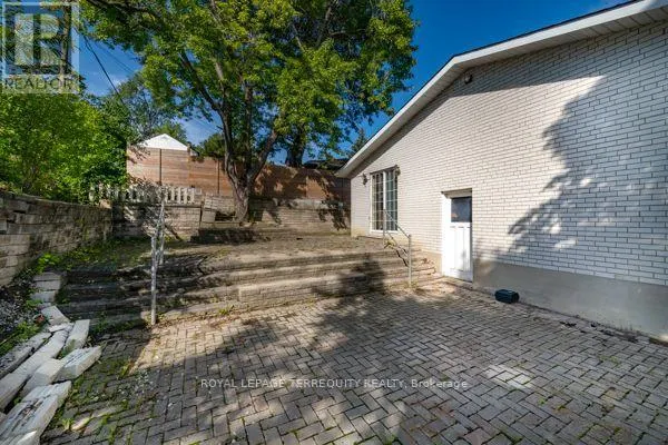 1 SNOWCREST AVENUE