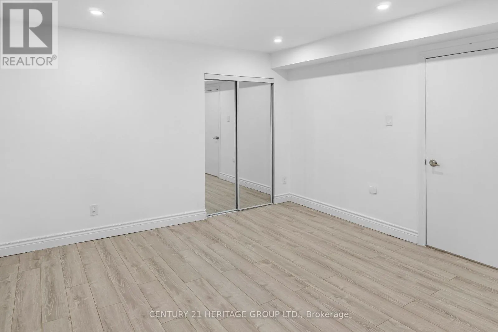 BASEMENT - 94 CHARLTON BOULEVARD