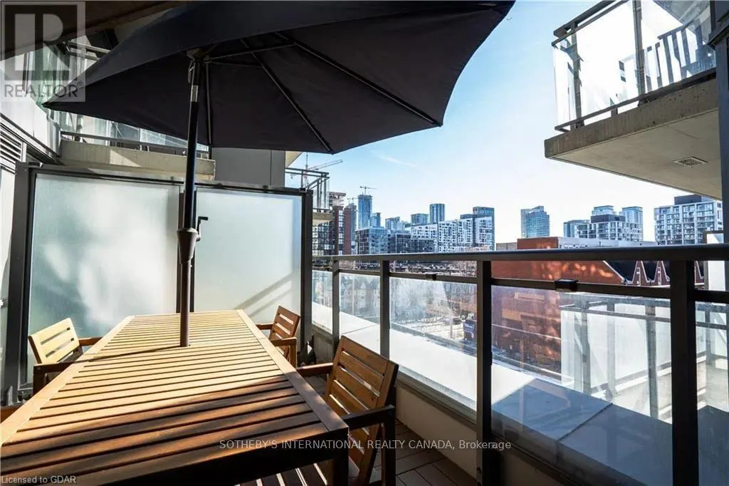 430 - 775 KING STREET W
