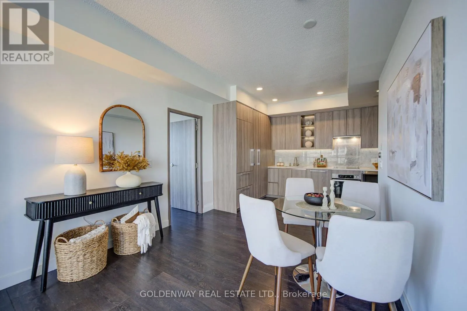 2109 - 85 MCMAHON DRIVE
