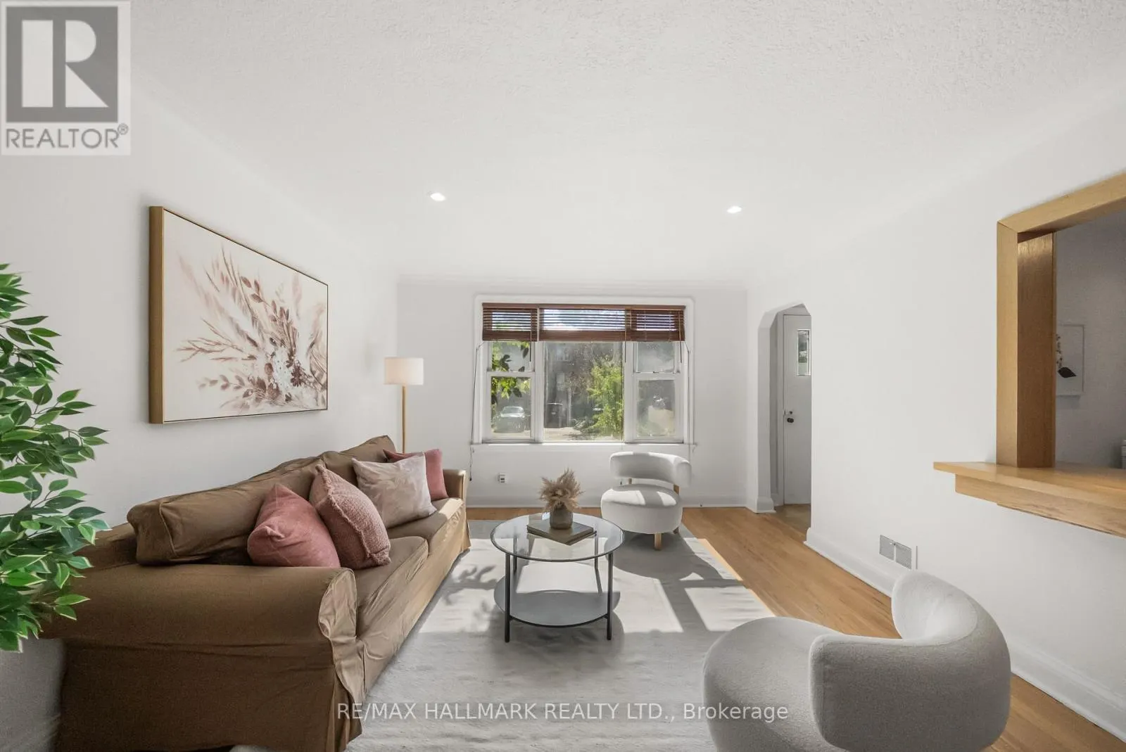 50 CONNAUGHT AVENUE