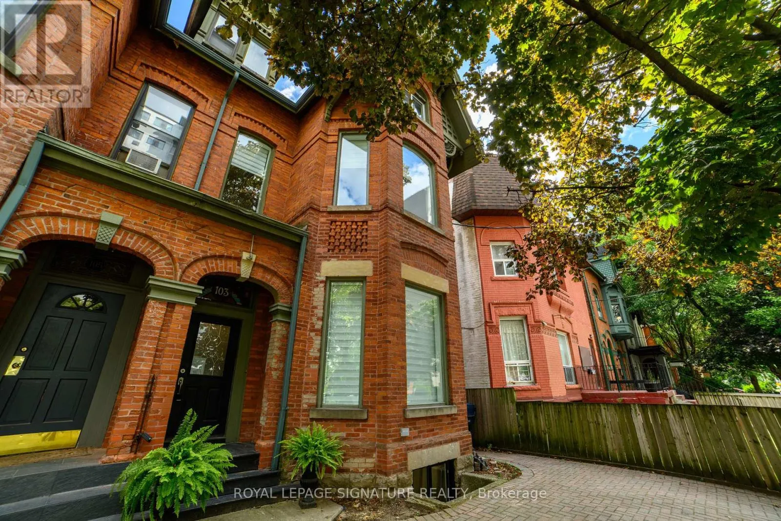 MAIN - 103 GLOUCESTER STREET