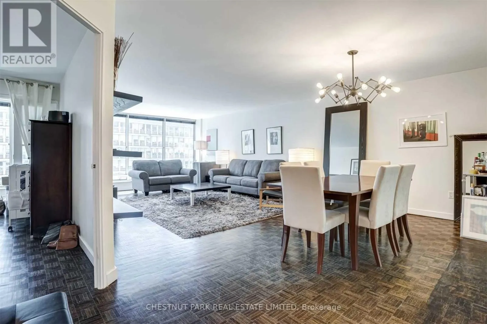 1206 - 110 BLOOR STREET W