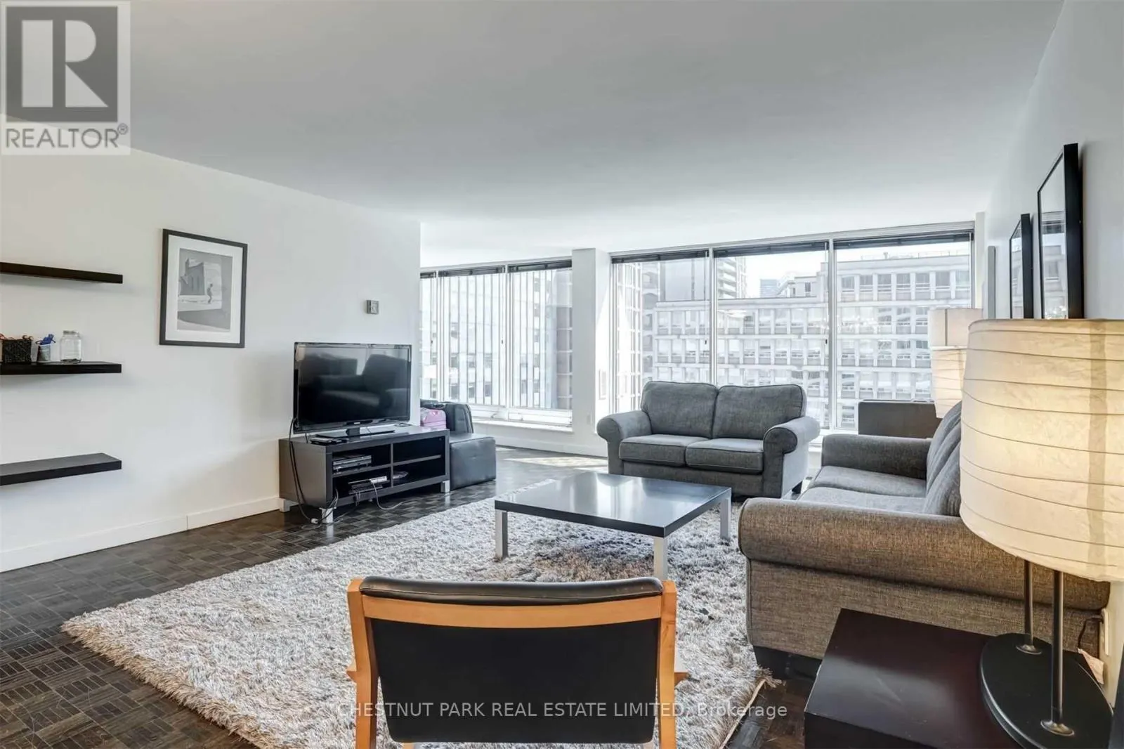 1206 - 110 BLOOR STREET W