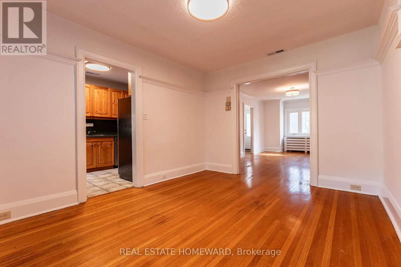 312 ROSEWELL AVENUE