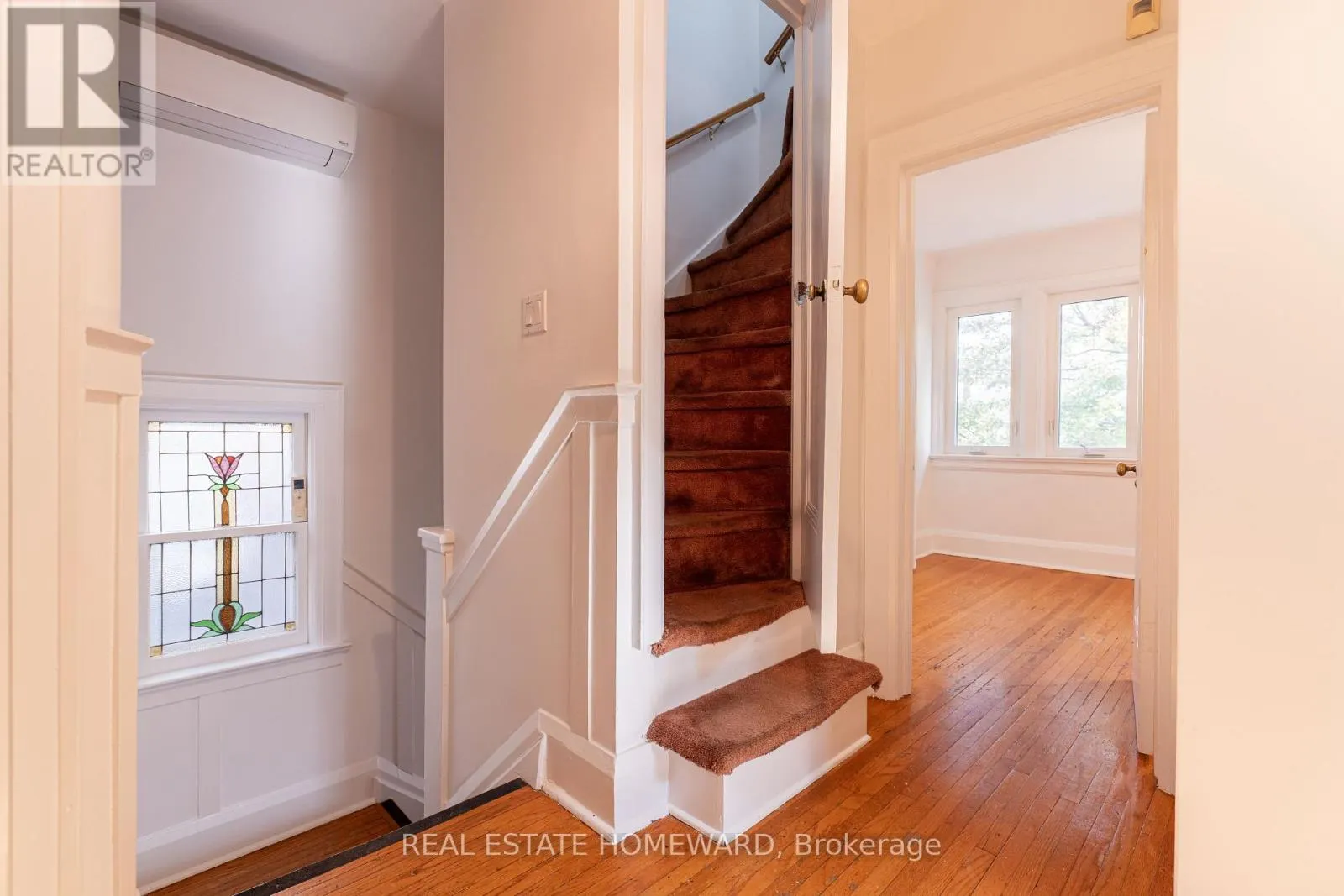 312 ROSEWELL AVENUE