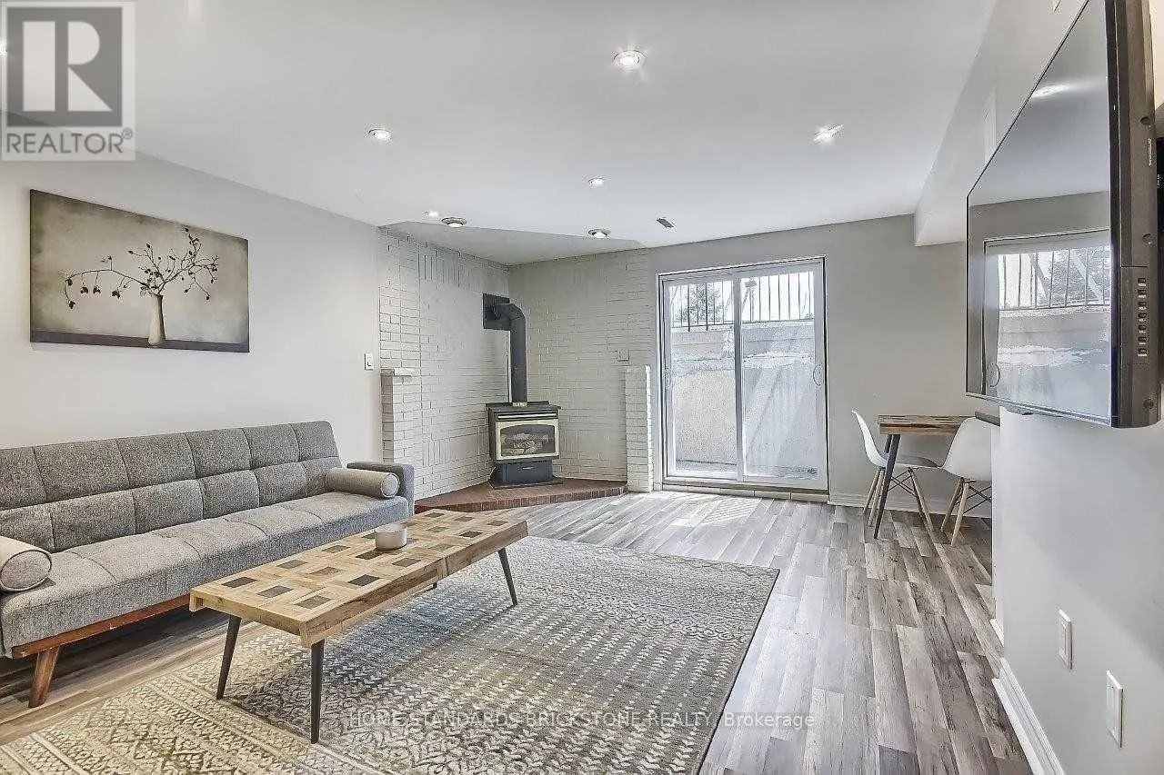 121 JAMES GRAY DRIVE