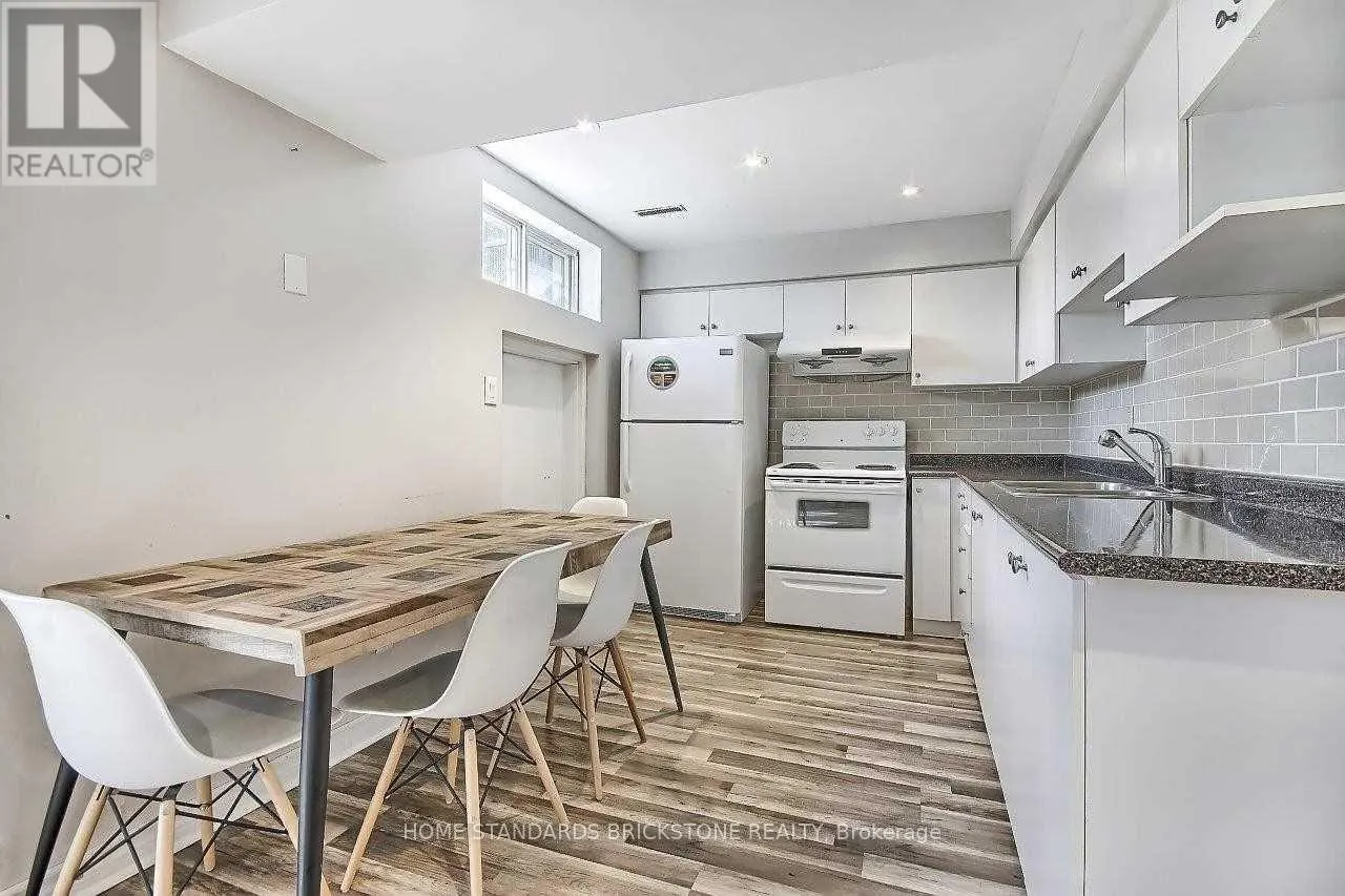 121 JAMES GRAY DRIVE