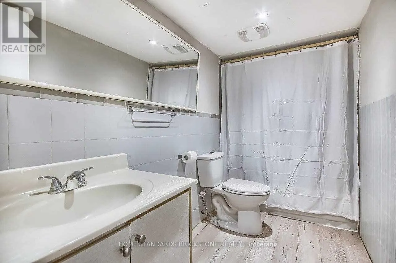 121 JAMES GRAY DRIVE