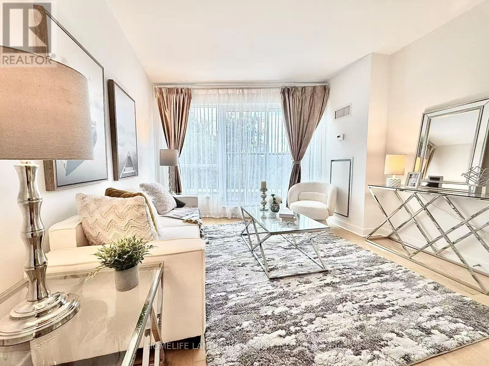 209 - 58 ORCHARD VIEW BOULEVARD