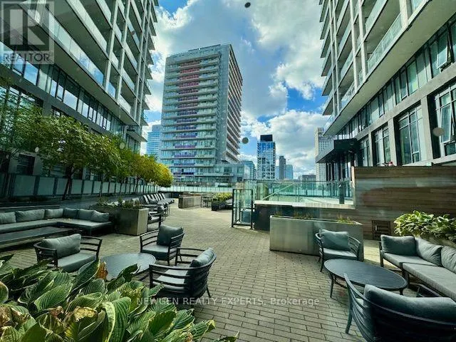 1121 - 50 POWER STREET