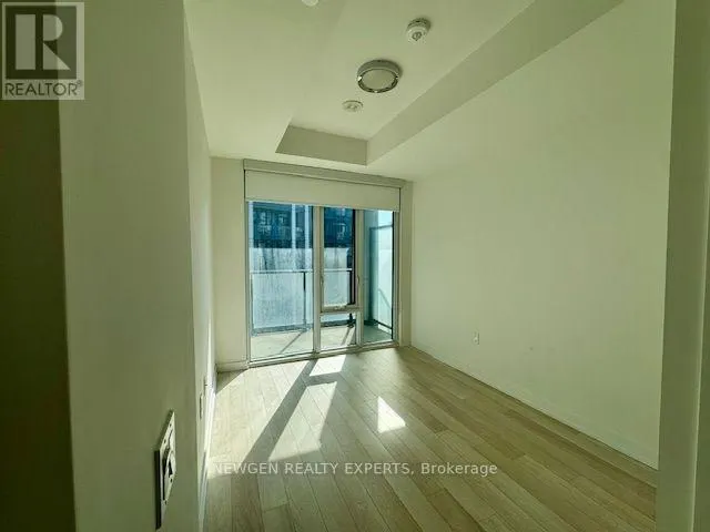 1121 - 50 POWER STREET