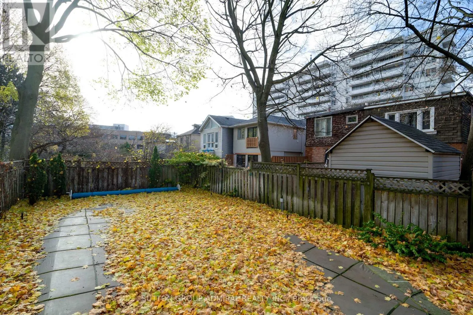 127 ORCHARD VIEW BOULEVARD