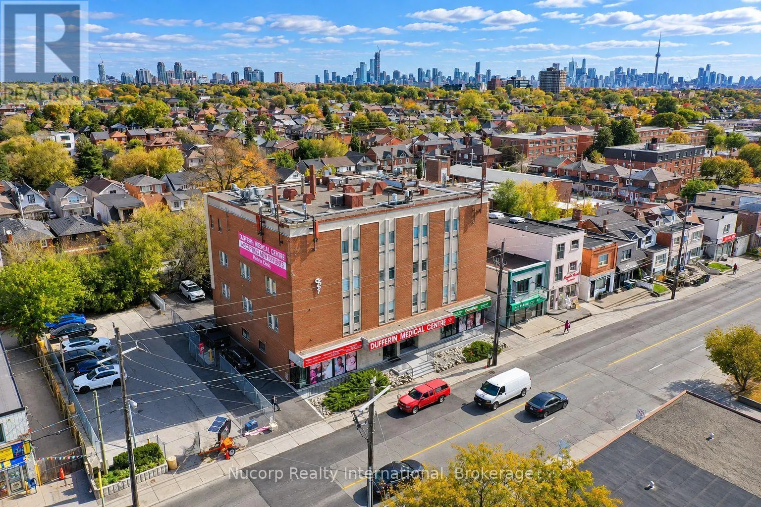 303 - 2045 DUFFERIN STREET