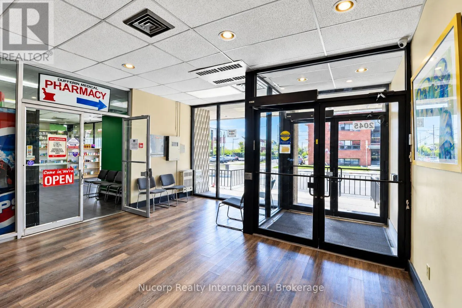 303 - 2045 DUFFERIN STREET