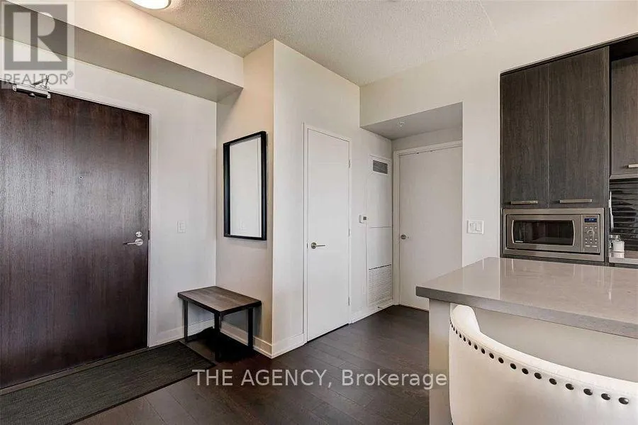 N811 - 120 BAYVIEW AVENUE