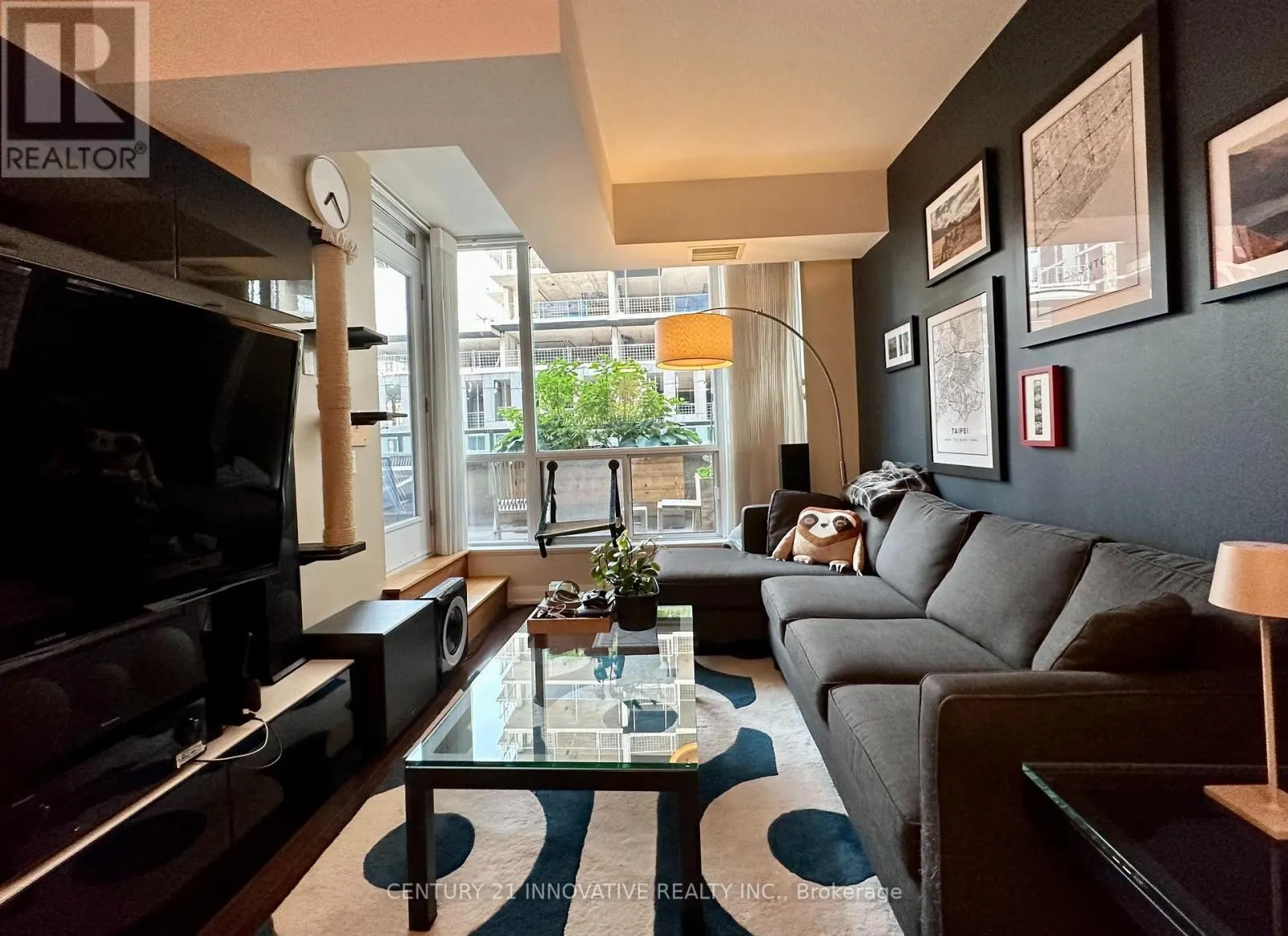 405 - 88 BROADWAY AVENUE