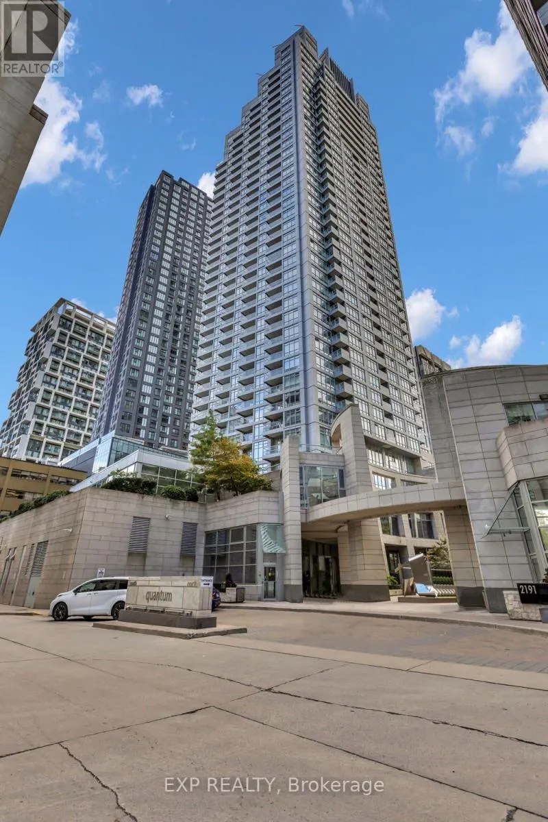 806 - 2181 YONGE STREET