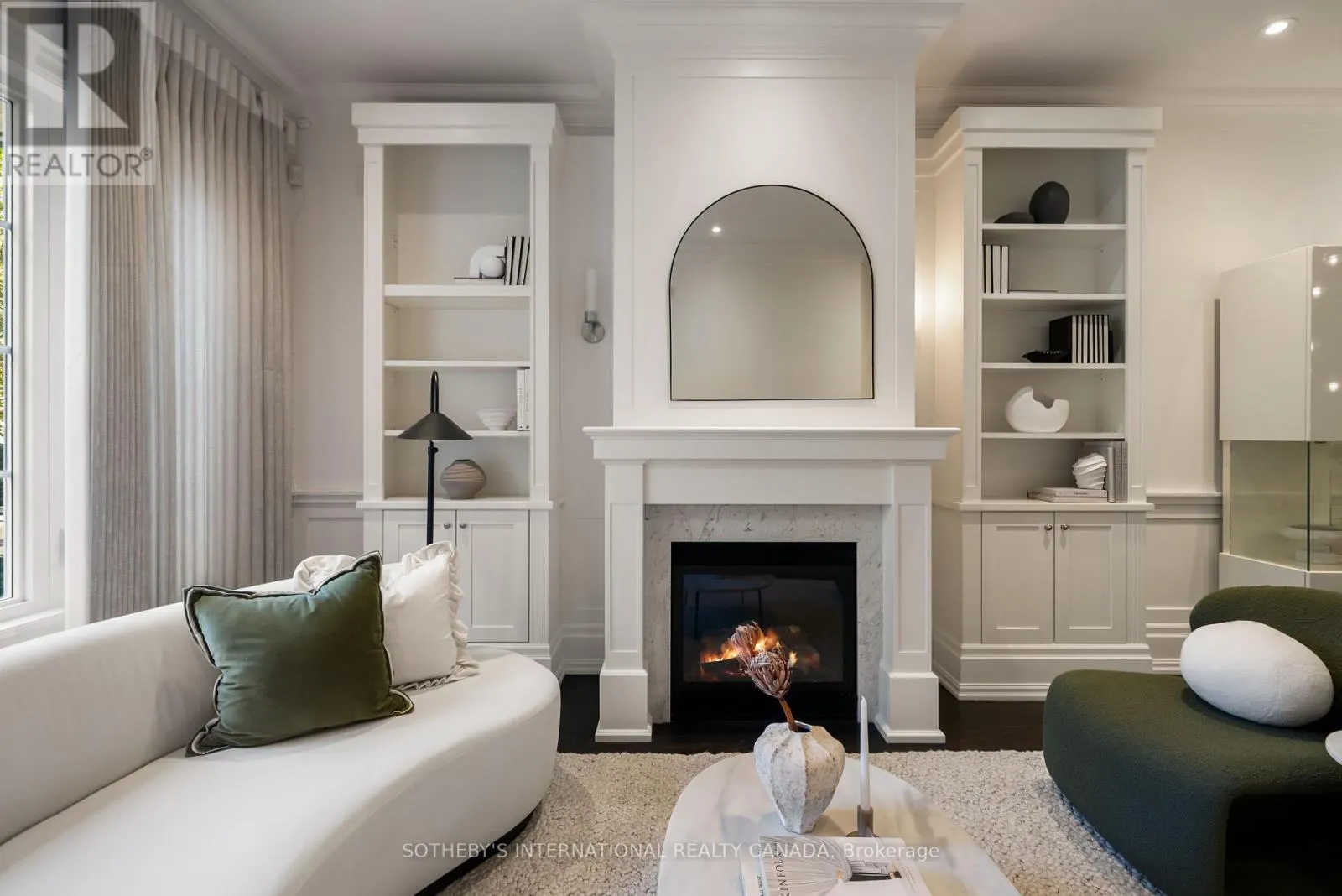 TH 513 - 49 YORK MILLS ROAD