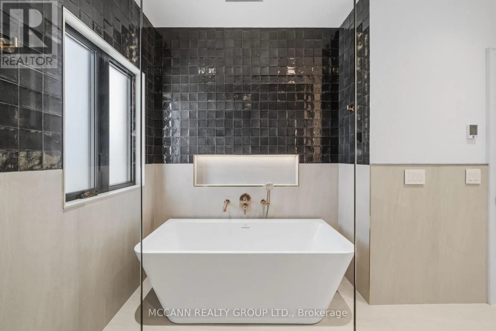 403 MELROSE AVENUE