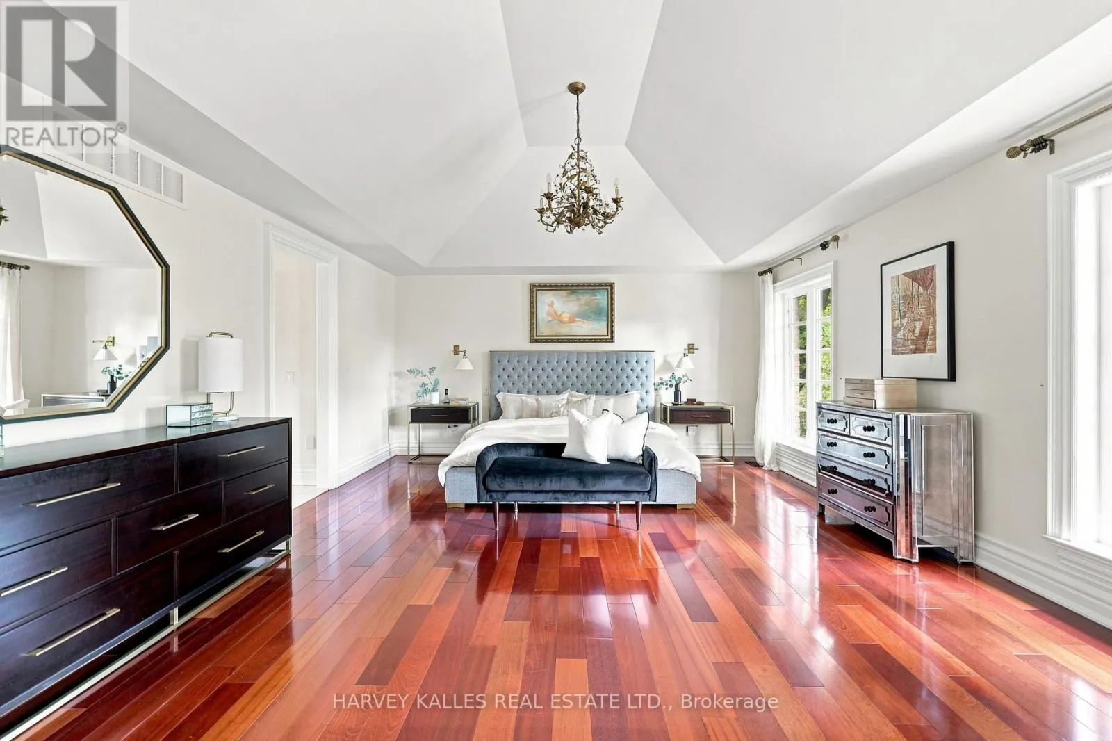 14 DENEWOOD CRESCENT