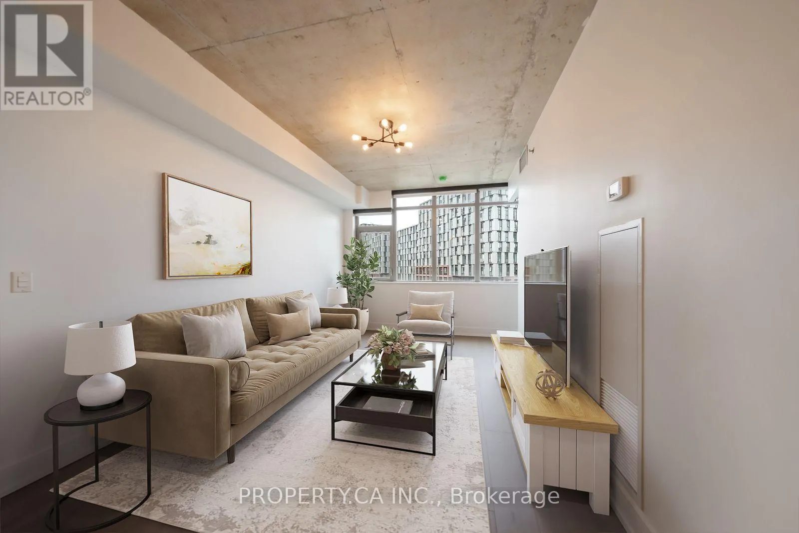 506 - 90 TRINITY STREET
