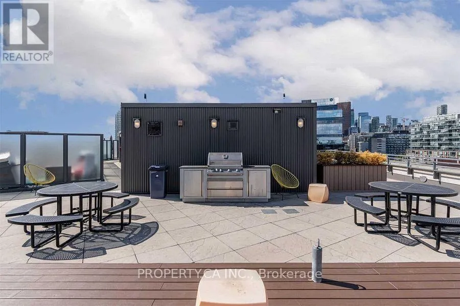 506 - 90 TRINITY STREET