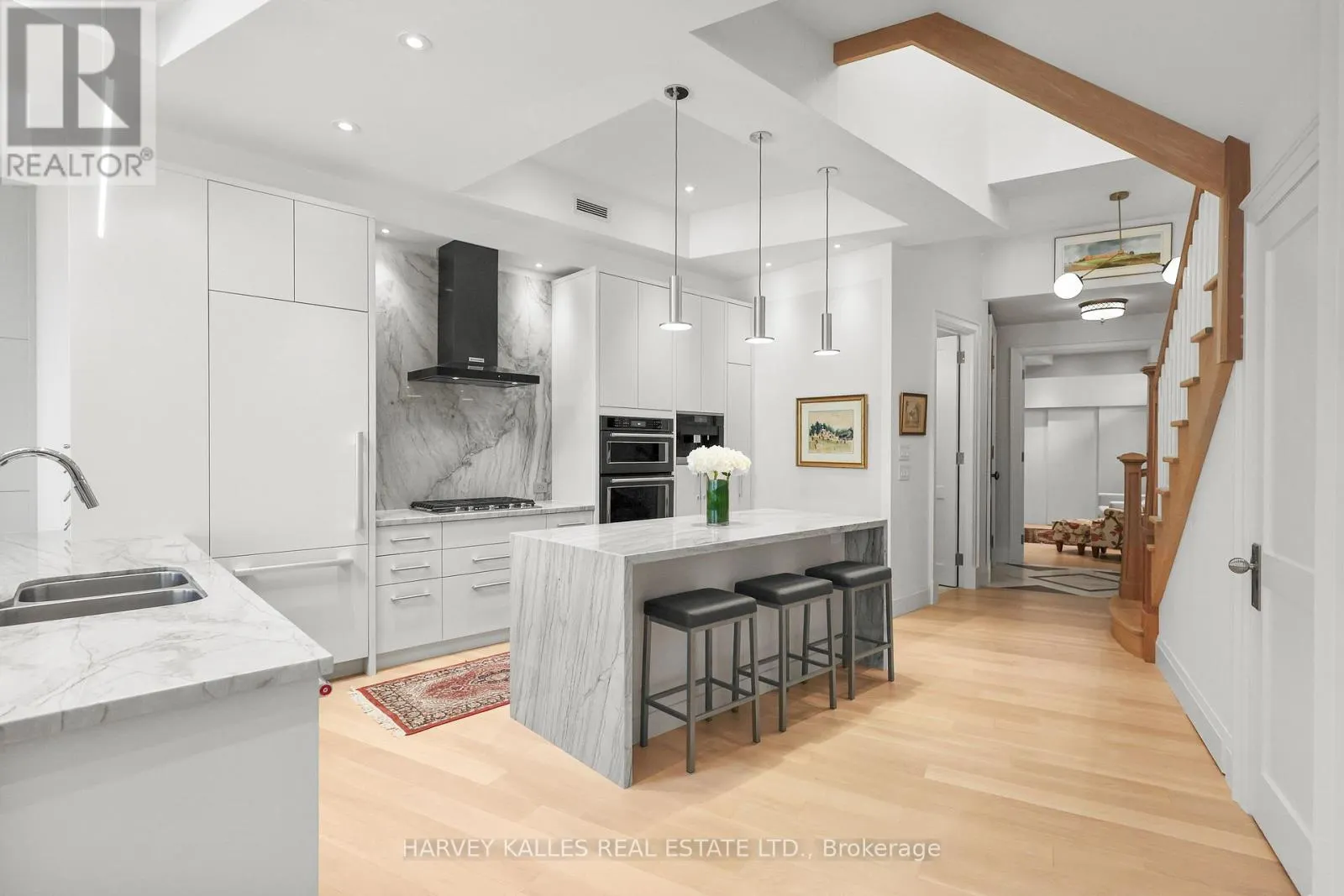 201 - 295 DAVENPORT ROAD