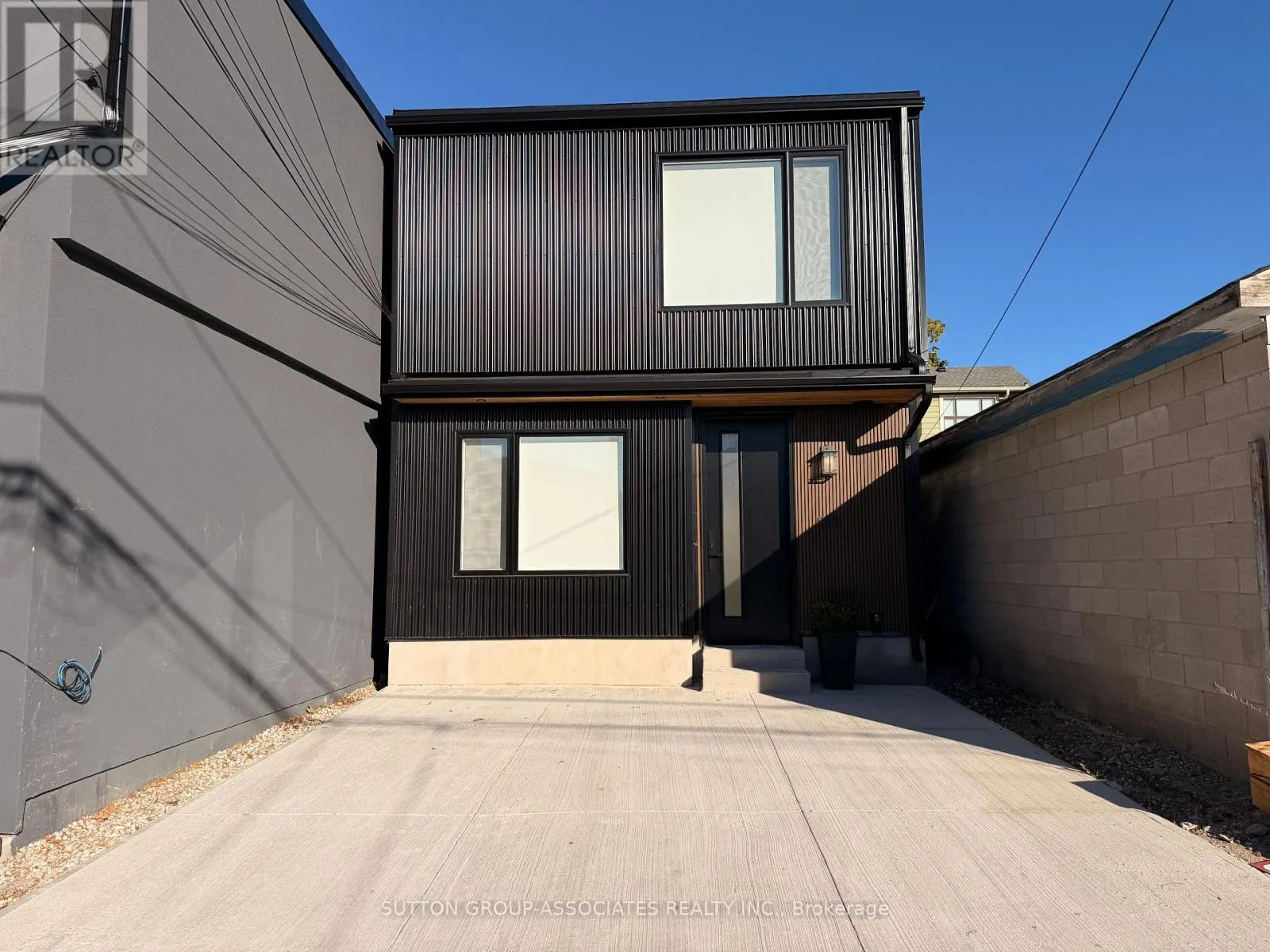 LANEWAY UNIT - 29 EARNSCLIFFE ROAD