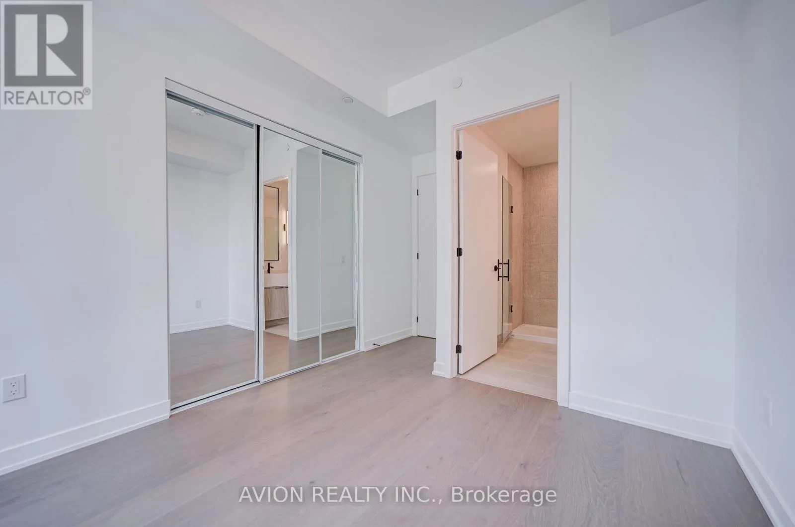 1016 - 89 MONTCLAIR AVENUE