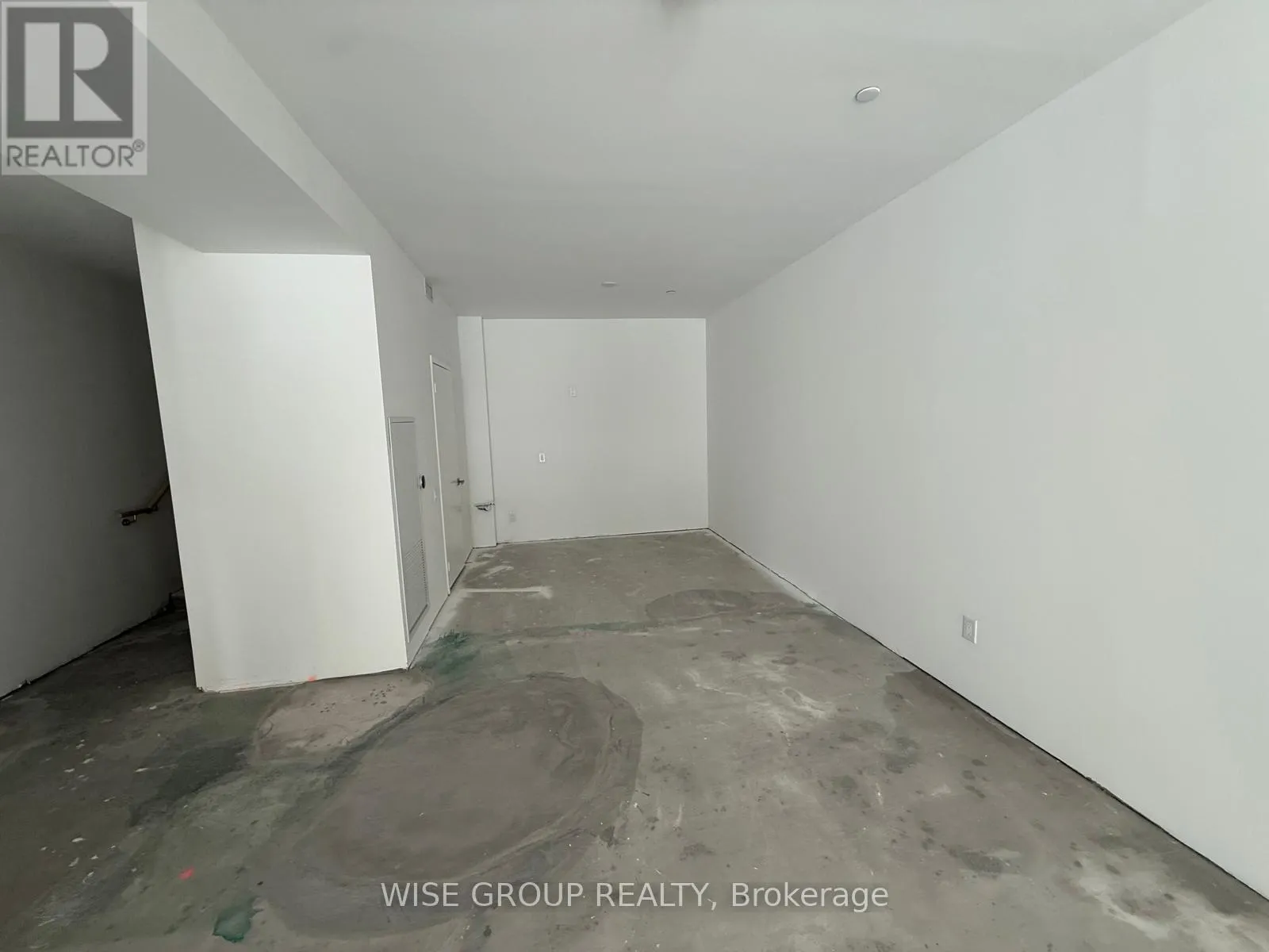 103 - 500 WILSON AVENUE